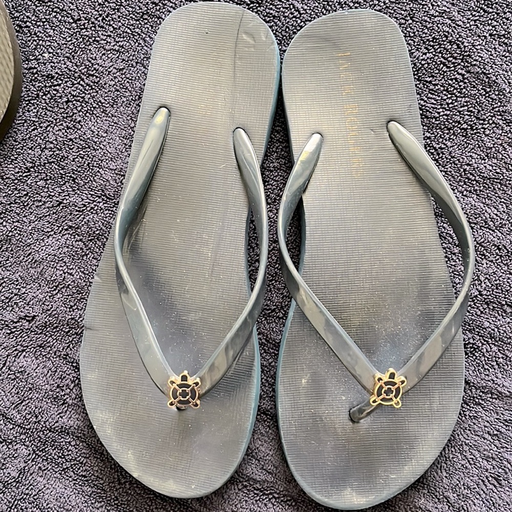 Jack Roger navy flip flops